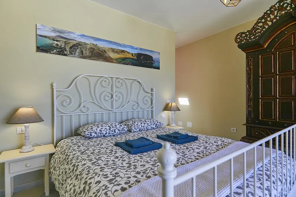 Villa Palmeras Beach Puerto Del Carmen Puerto del Carmen  Vakantiehuis