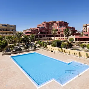122-sea-pearl-apartment-by-sunkeyrents.adeje-hotels.com/